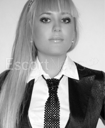 Photo escort girl Briana: the best escort service