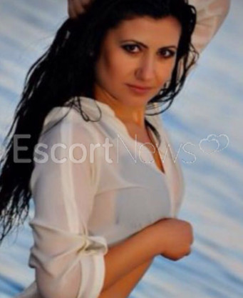 Photo escort girl Monica: the best escort service