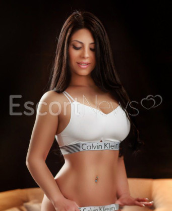 Photo escort girl Lucky: the best escort service