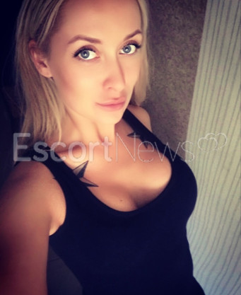 Photo escort girl Alina: the best escort service