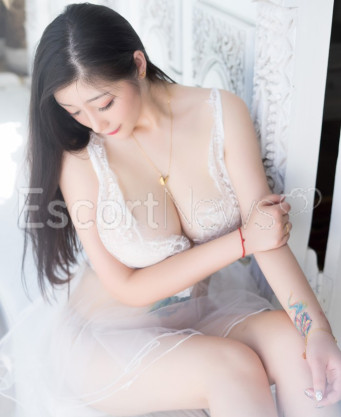 Photo escort girl Cici chen : the best escort service