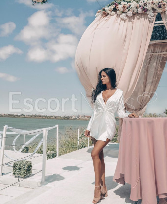 Photo escort girl LarissaLove: the best escort service