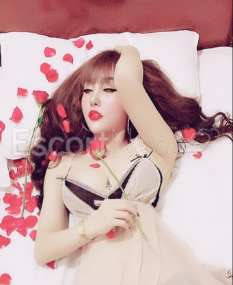 Photo escort girl Candy Fe: the best escort service