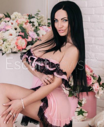 Photo escort girl Parisa: the best escort service