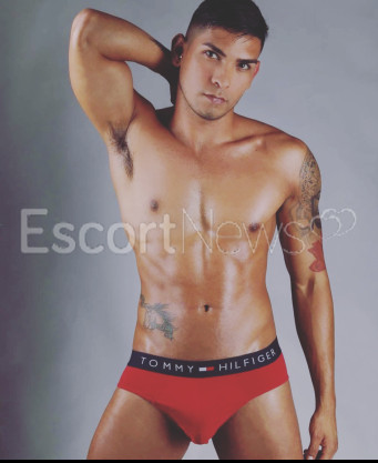 Photo escort girl Alejandro xl : the best escort service