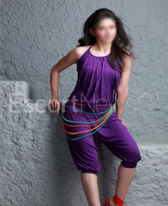 Photo escort girl Simmi Roy: the best escort service