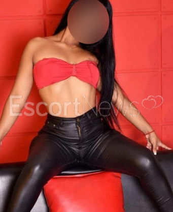 Photo escort girl Camila: the best escort service