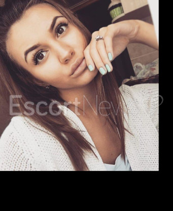 Photo escort girl CYNTHIA: the best escort service