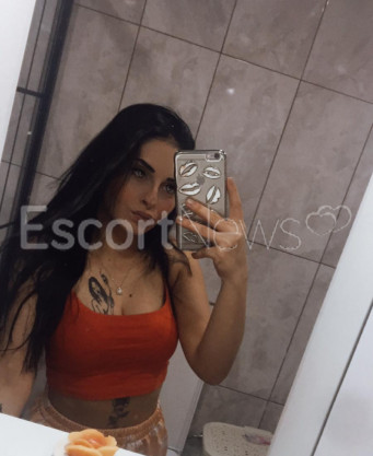 Photo escort girl BanuSoysal: the best escort service