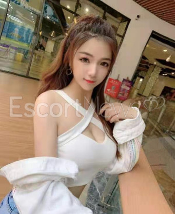 Photo escort girl Tracy: the best escort service