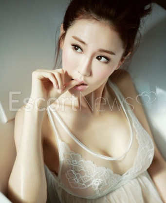 Photo escort girl ALICE: the best escort service