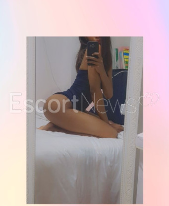 Photo escort girl Joule: the best escort service