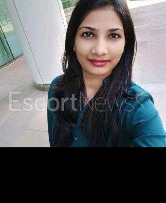 Photo escort girl Aisha: the best escort service