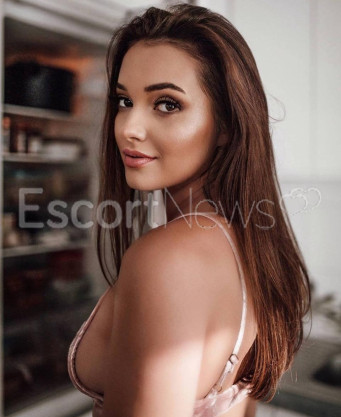 Photo escort girl Marichka: the best escort service