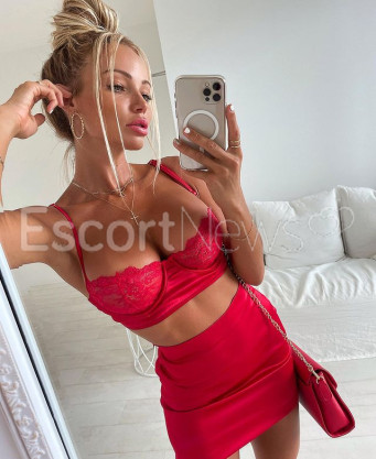 Photo escort girl Kira: the best escort service