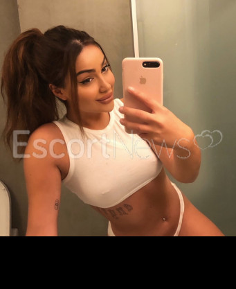 Photo escort girl Pretty Danielle: the best escort service