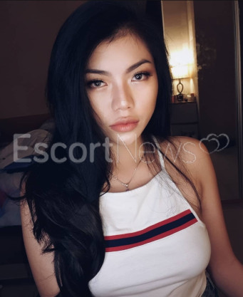 Photo escort girl Nora: the best escort service