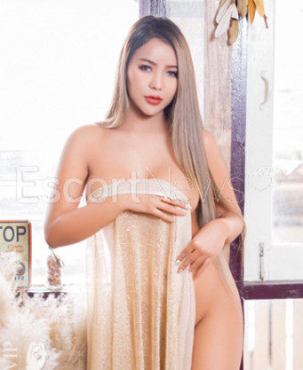 Photo escort girl Mona: the best escort service