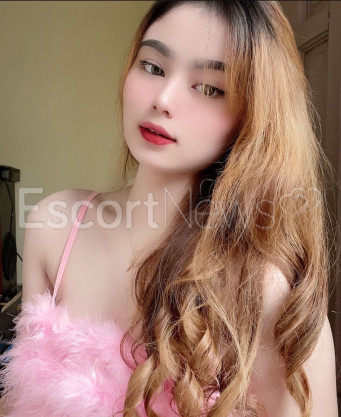 Photo escort girl Rosamie: the best escort service