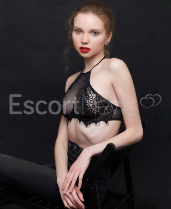 Photo escort girl Karina: the best escort service