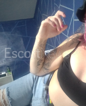 Photo escort girl Chloeestaxx: the best escort service