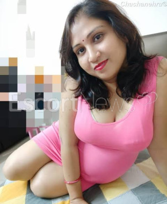 Photo escort girl Rashi: the best escort service