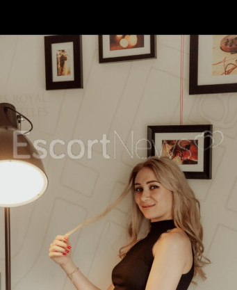 Photo escort girl Veronika : the best escort service