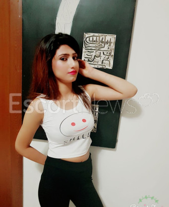 Photo escort girl Shalini: the best escort service