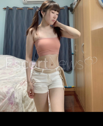 Photo escort girl L_Layla: the best escort service