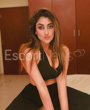 Photo escort girl Preeti Sharma: the best escort service