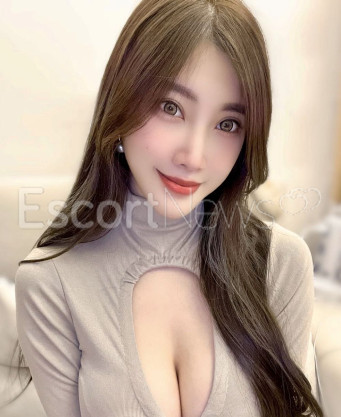 Photo escort girl Samantha: the best escort service