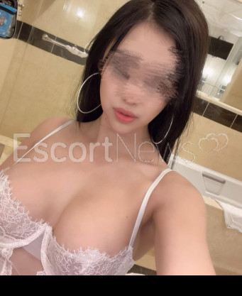 Photo escort girl Jewel: the best escort service