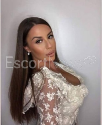 Photo escort girl Antoaneteu: the best escort service