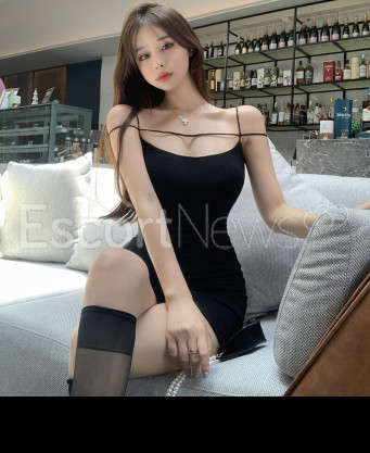 Photo escort girl yoyo: the best escort service