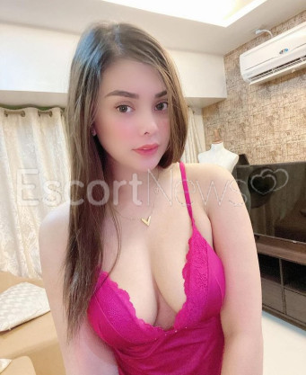 Photo escort girl Mina: the best escort service