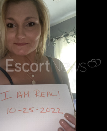 Photo escort girl Ms Shine: the best escort service