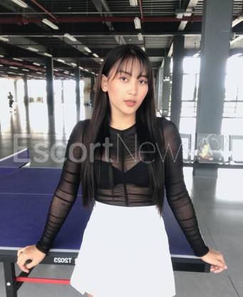 Photo escort girl Arlene Soh: the best escort service