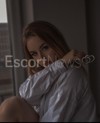 Photo escort girl Kira: the best escort service