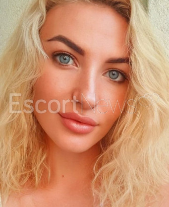 Photo escort girl Victoria : the best escort service