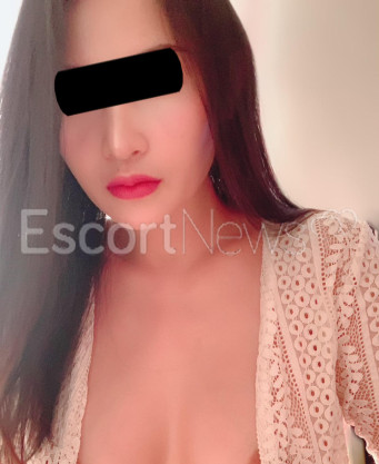 Photo escort girl Bella: the best escort service