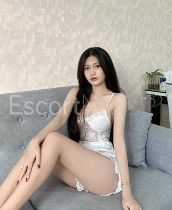 Photo escort girl Luna: the best escort service