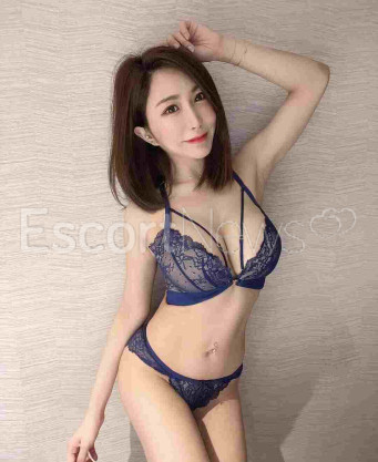 Photo escort girl Ella: the best escort service