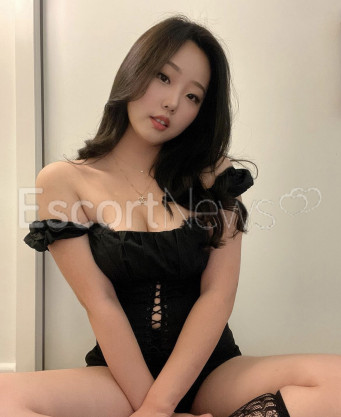 Photo escort girl SWEET AIKO: the best escort service