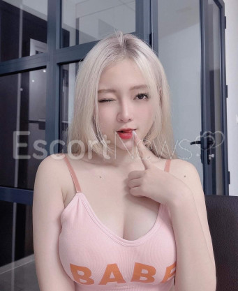 Photo escort girl Nini: the best escort service