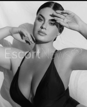 Photo escort girl Nazli: the best escort service