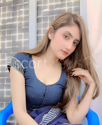 Photo escort girl Arohi Shama : the best escort service