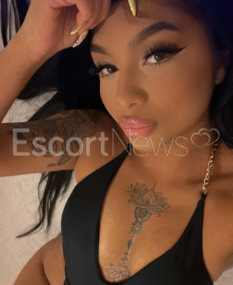 Photo escort girl Laura: the best escort service