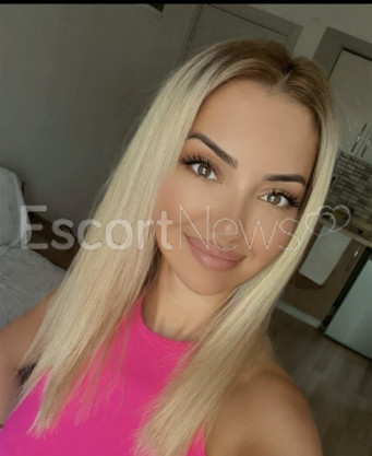 Photo escort girl Olya: the best escort service