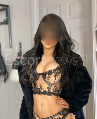 Photo escort girl Roxanna: the best escort service