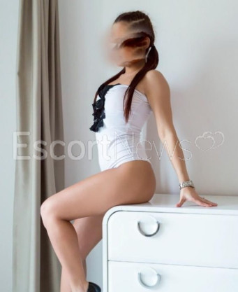 Photo escort girl Naughty Daiana: the best escort service